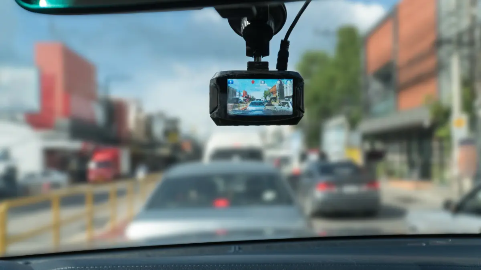 5 Best Dash Cams for Indian Roads